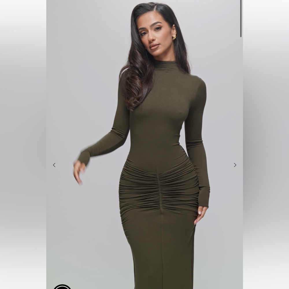 Elegant Olive Green Long Sleeve Dress